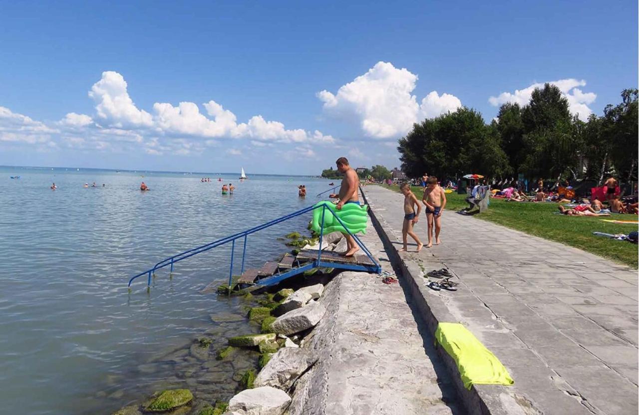 Holiday Home In Siofok - Balaton 42696 Esterno foto